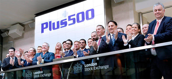 Plus500 investors